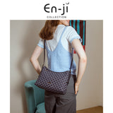En-Ji Adel Shoulderbag Wanita - Burgundy