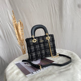 En-ji Yimi Handbag - Black