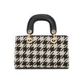 En-ji Sangwon Slingbag - Black