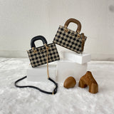 En-ji Sangwon Slingbag - Black