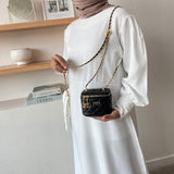 En-ji Minka Slingbag - Black