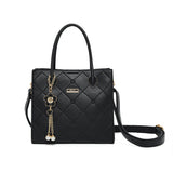 En-ji Junha Handbag - Black