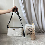 En-ji Misan Slingbag - Black