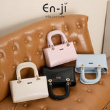 En-Ji Yuri Handbag Wanita - Cream
