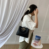 En-ji Chanyoung Handbag - Black