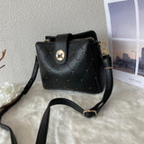 En-ji Soran Shoulderbag - Black - EN-JI