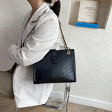 En-ji Duri Shoulderbag - Black - EN-JI