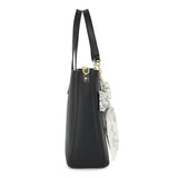 En-ji Nanji Shoulderbag - Black - EN-JI