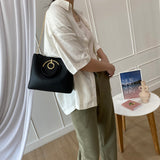 En-ji Chanyoung Handbag - Black