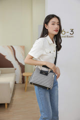 En-ji Gangmi Handbag - Black