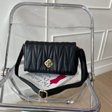 En-ji Munyeong Shoulderbag - Black