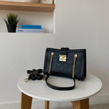 En-ji Seolhui Shoulderbag - Black