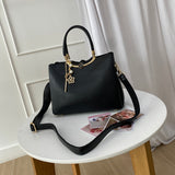 En-ji Mizui Handbag - Black