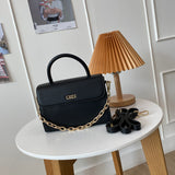 En-ji Saeun Handbag - Black