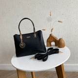 En-ji Yesun Handbag - Black