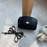 En-ji Binna Slingbag - Black