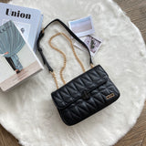 En-ji Jeumi Slingbag - Black