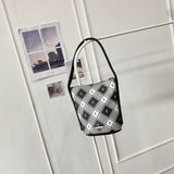 En-ji Jiha Shoulderbag - Black