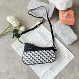 En-ji Hyunjo Slingbag - Black