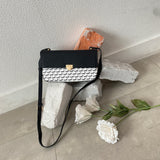 En-ji Hyuri Slingbag - Black