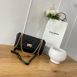 En-ji Yeonwoo Shoulderbag - Black