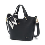 En-ji Yeora Handbag - Black