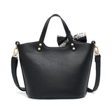 En-ji Yeora Handbag - Black