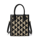 En-ji Daesoo Slingbag - Black