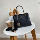 En-ji Yonji Handbag - Black