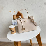 En-ji Yonji Handbag - Cream