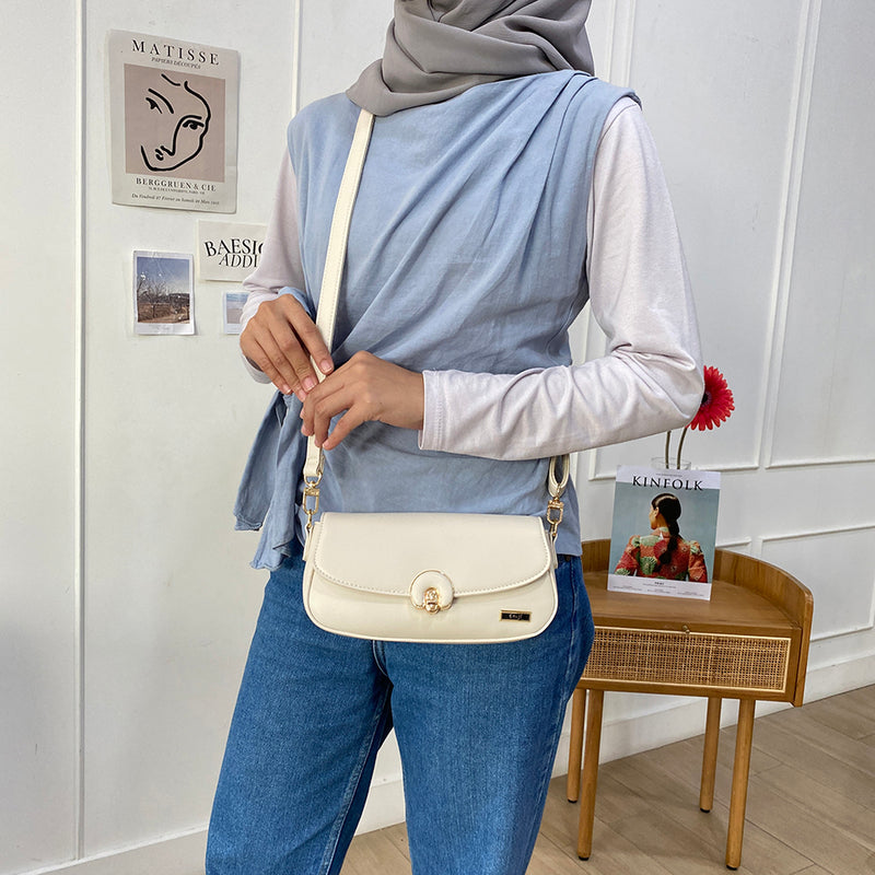 En-ji Jongmi Shoulderbag - Ivory