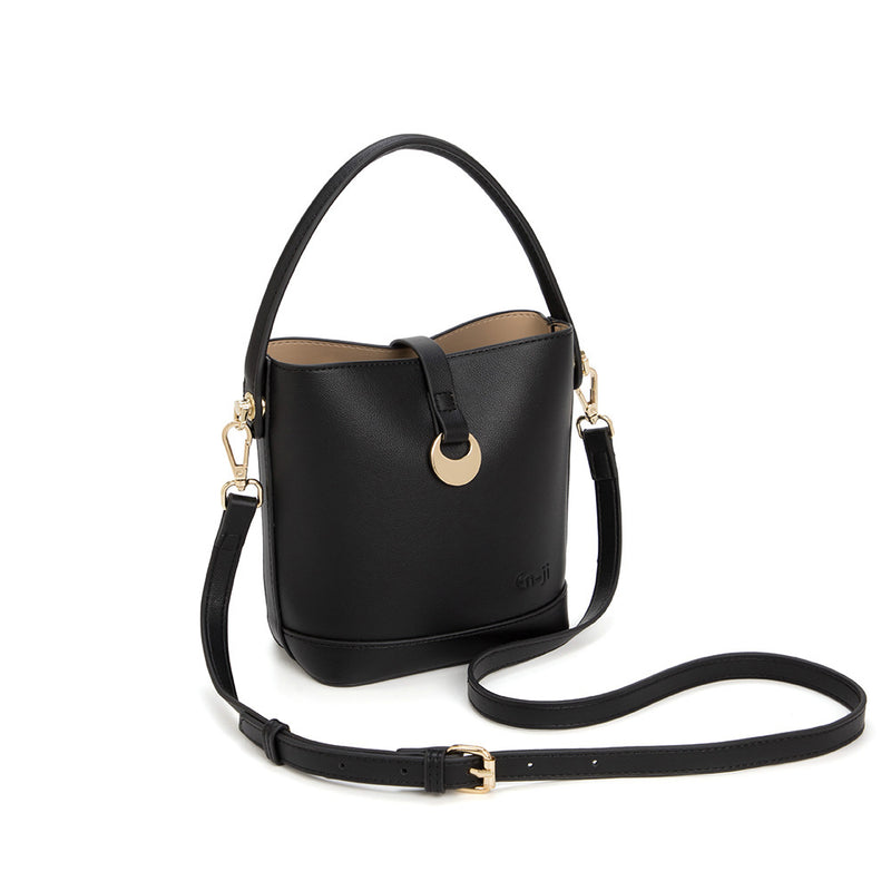 En-ji Yonsa Handbag - Black