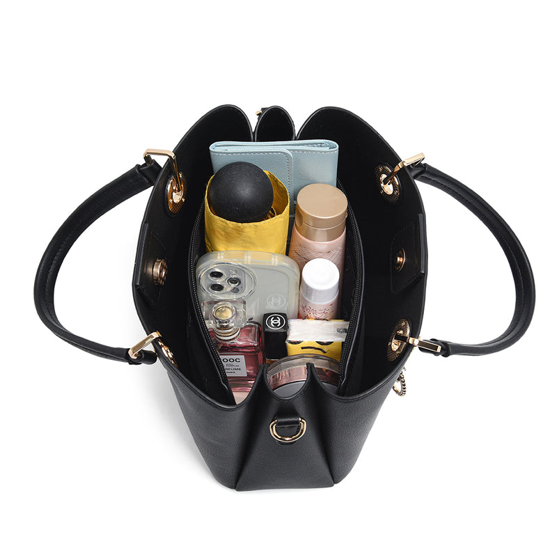 En-ji Baerin Handbag - Black