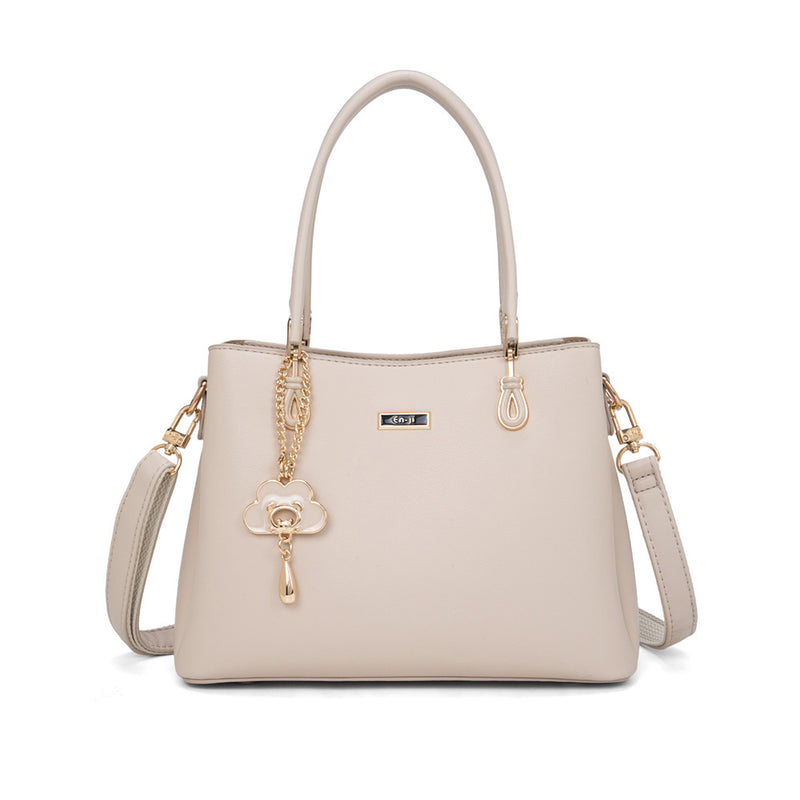 En-ji Dohye Handbag - Cream