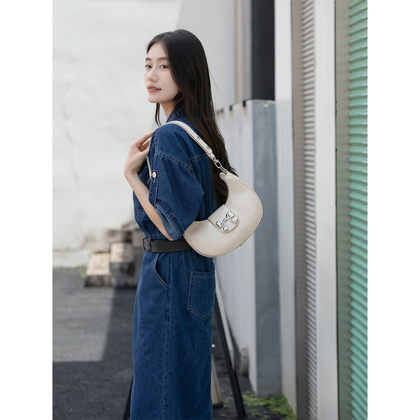 En-ji Esom Shoulderbag - Black