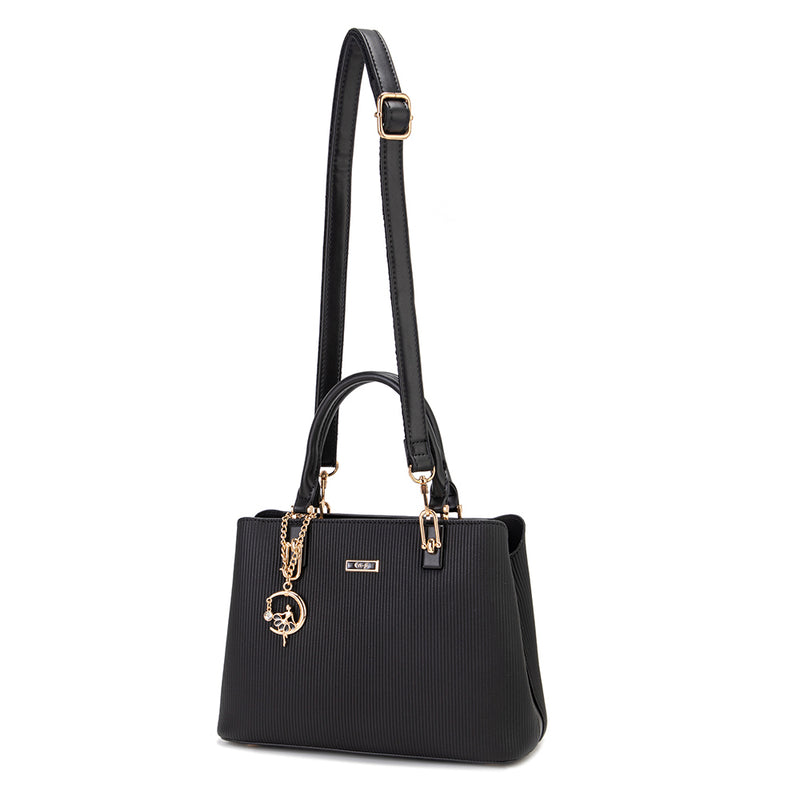 En-ji Yonam Handbag - Black