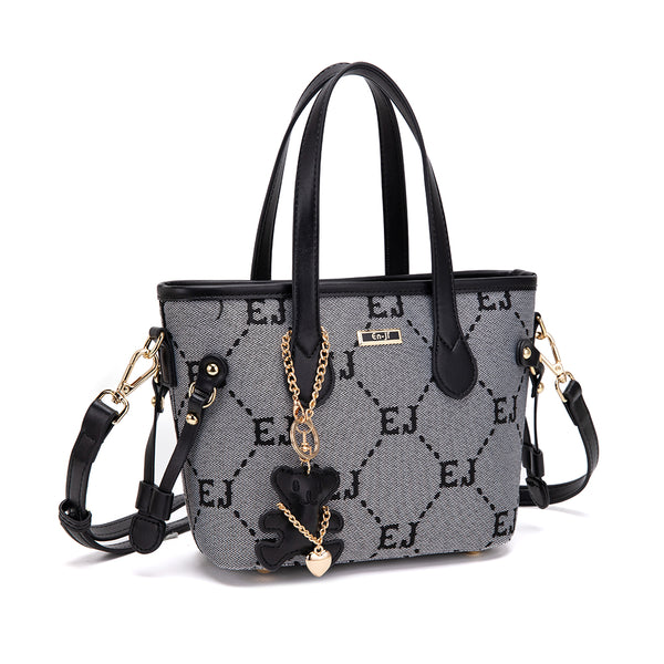 En-ji Yuseo Handbag - Black