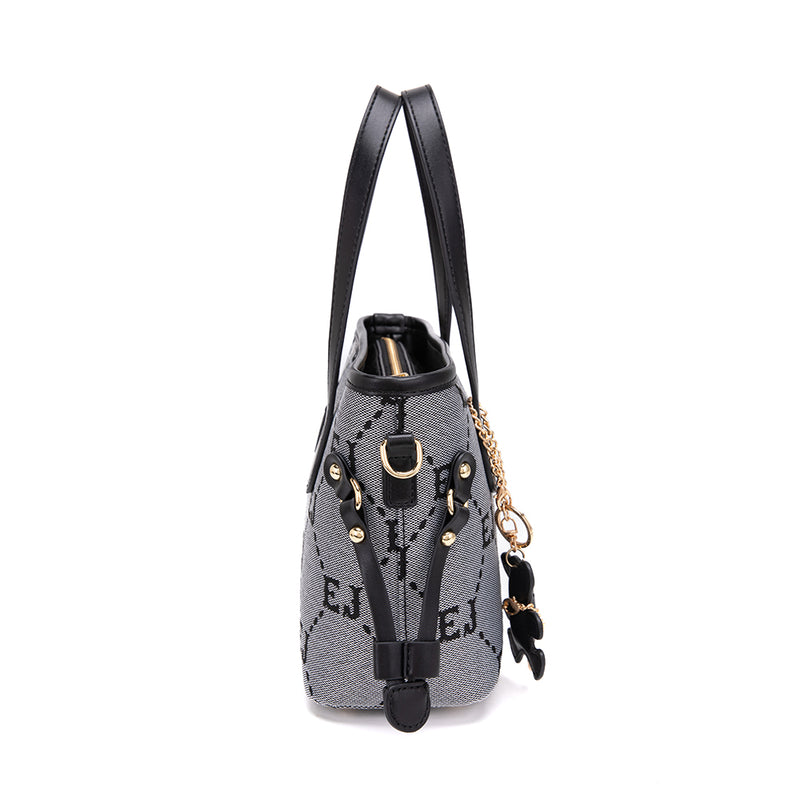 En-ji Yuseo Handbag - Black