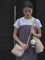 En-ji Byunha Shoulderbag Wanita - Khaki