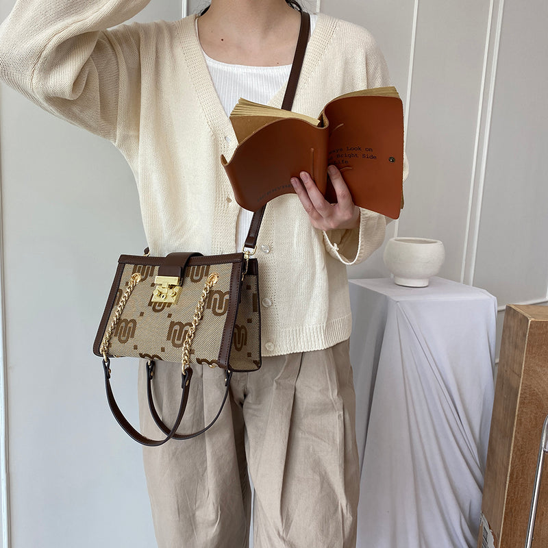 En-ji Chanrim Shoulderbag - Brown