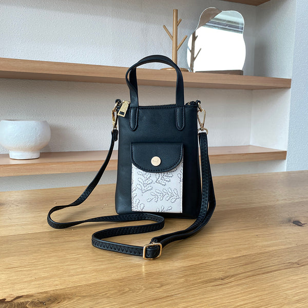 En-ji Junhui Slingbag - Black