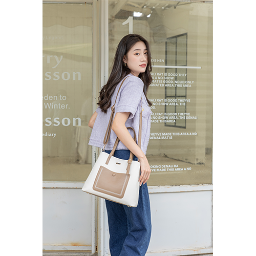 En-ji Minato Shoulderbag - Almond