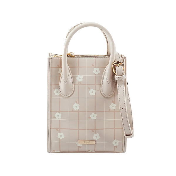 En-ji Yisoo Slingbag - Cream